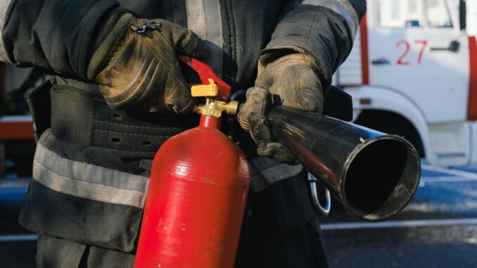 350 Einsatzkräfte proben Umgang mit Gefahrstoffunfall bei Bad Schwalbach
