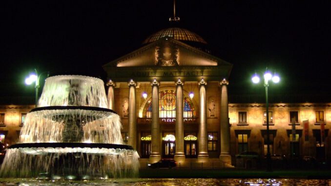 Feuerwerksverbot und Drohnenshow: Wiesbaden legt Sicherheitsregeln für Silvesternacht fest Feuerwerksverbot und Drohnenshow: Wiesbaden legt Sicherheitsregeln für Silvesternacht fest