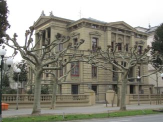 Leseparty in Wiesbaden: Villa Clementine lädt zum stillen gemeinsamen Lesen ein